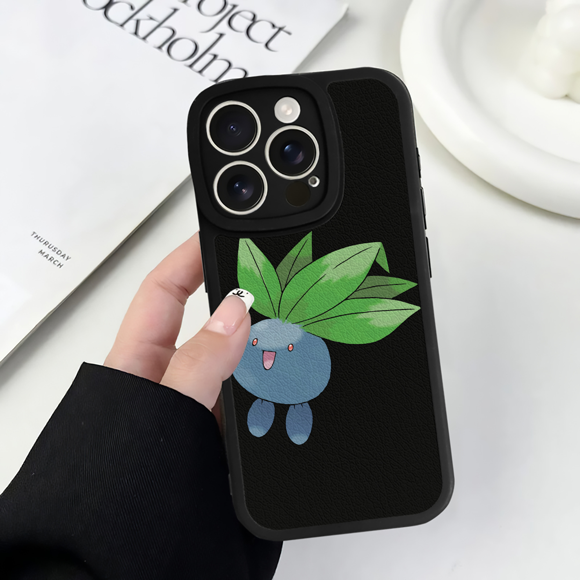（画像用） ポケットモンスター Pokémon 【iPhone 16シリーズ対応】シリコンスマホケース（レザー調） 材質：シリコン